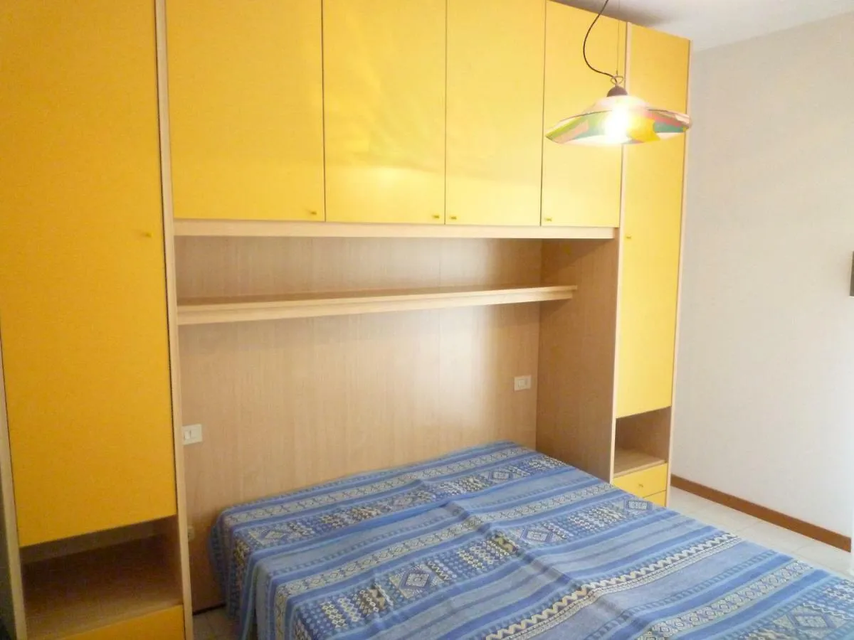 Bali Apartment Lido di Jesolo 0*,